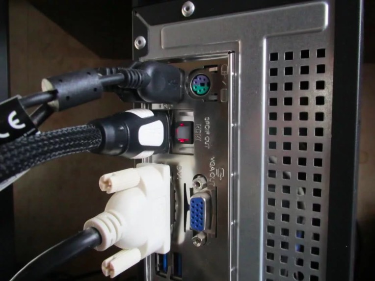 Установка периферийных устройств в Русско-Высоцком Подключение периферийных устройств в Русско-Высоцком