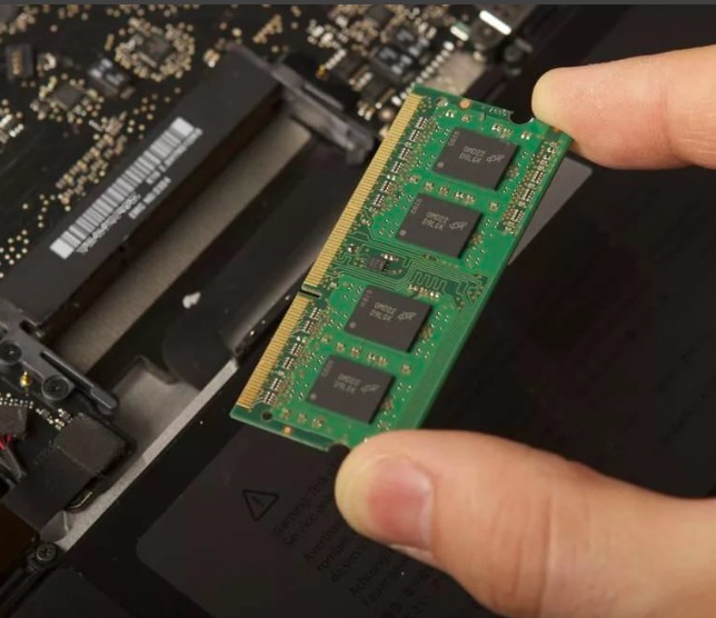 Замена оперативной памяти на ноутбуке в Русско-Высоцком